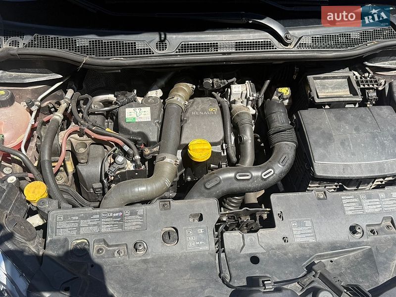Позашляховик / Кросовер Renault Captur 2013 в Запоріжжі