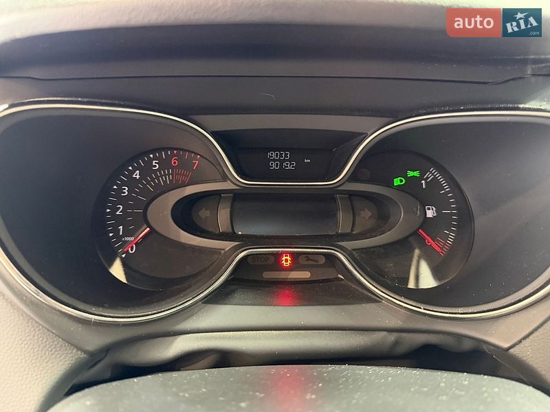 Внедорожник / Кроссовер Renault Captur 2017 в Одессе