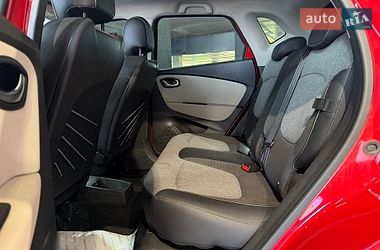 Внедорожник / Кроссовер Renault Captur 2017 в Одессе