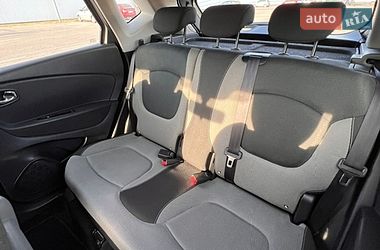 Внедорожник / Кроссовер Renault Captur 2013 в Ужгороде