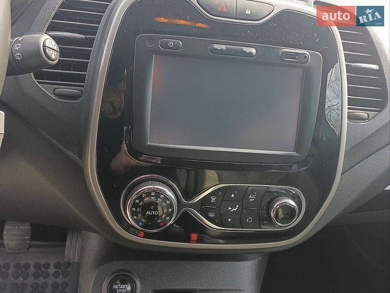 Внедорожник / Кроссовер Renault Captur 2017 в Ивано-Франковске