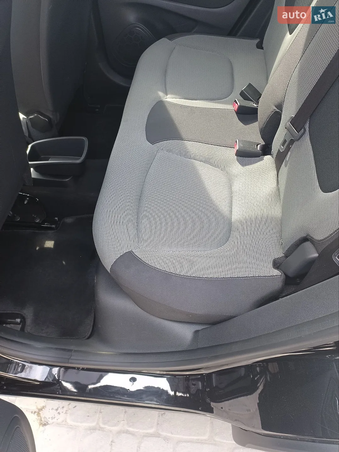 2017 Renault Captur - мініатюра 18