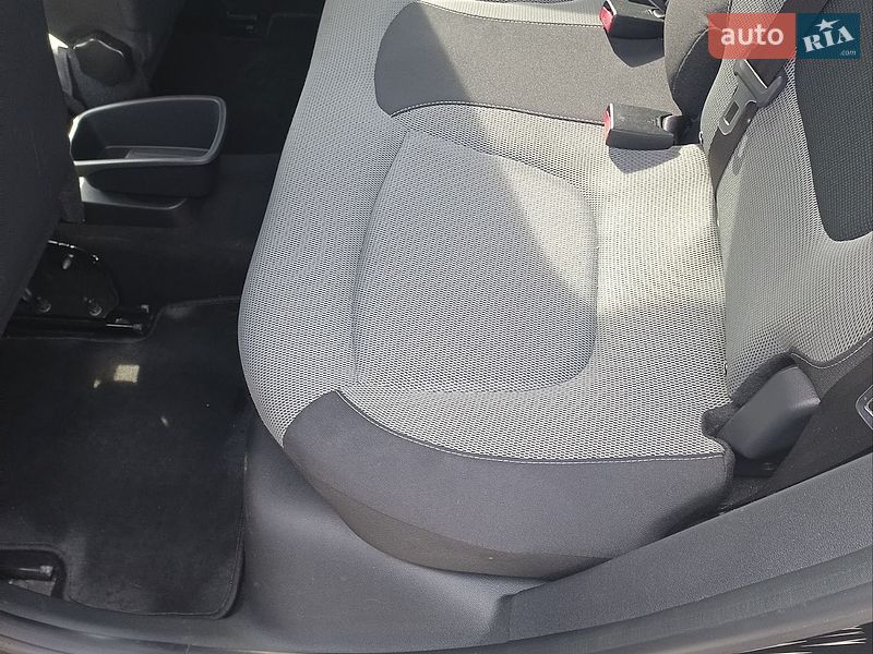 Внедорожник / Кроссовер Renault Captur 2017 в Ивано-Франковске