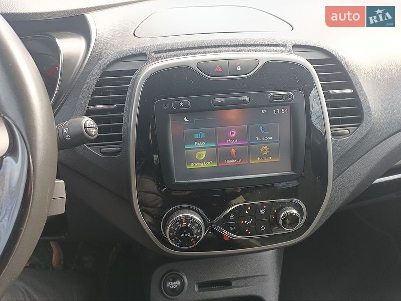 Внедорожник / Кроссовер Renault Captur 2017 в Ивано-Франковске