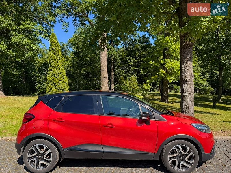 Позашляховик / Кросовер Renault Captur 2016 в Києві фото Позашляховик / Кросовер Renault Captur 2016 в Києві