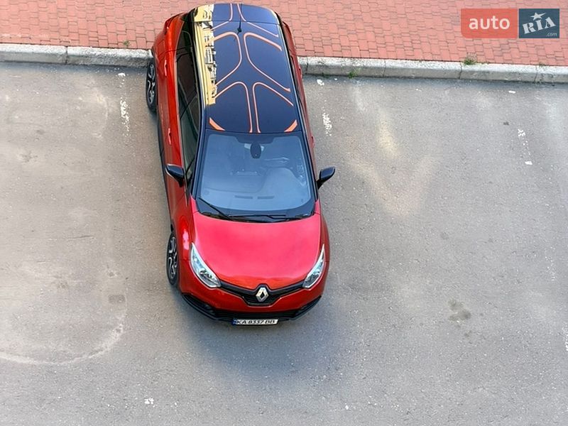 Позашляховик / Кросовер Renault Captur 2016 в Києві фото 19 Позашляховик / Кросовер Renault Captur 2016 в Києві