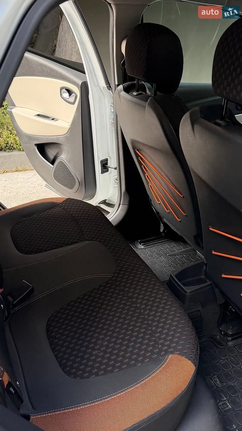 2019 Renault Captur - мініатюра 17