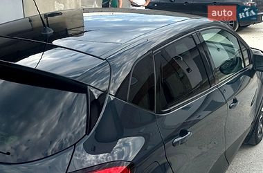 Внедорожник / Кроссовер Renault Captur 2016 в Нетешине