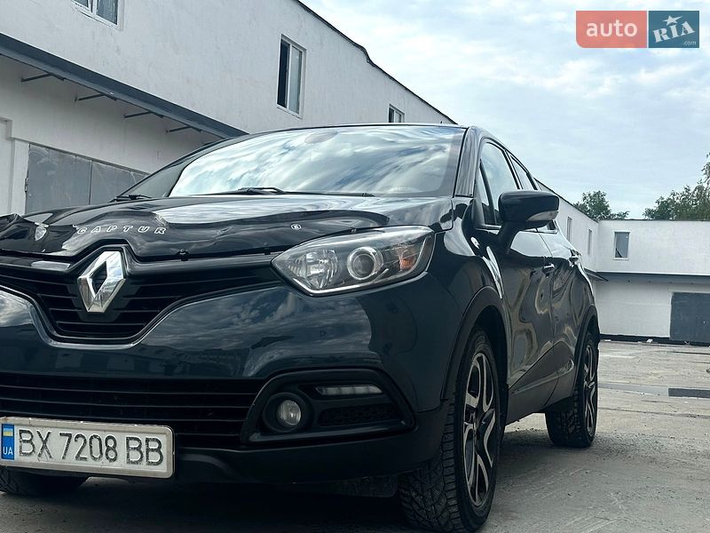 Внедорожник / Кроссовер Renault Captur 2016 в Нетешине