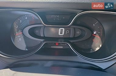 Внедорожник / Кроссовер Renault Captur 2016 в Нетешине