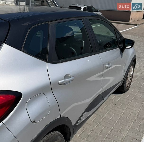 Внедорожник / Кроссовер Renault Captur 2014 в Львове