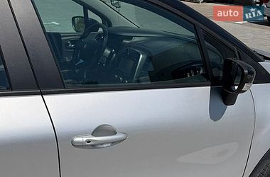 Внедорожник / Кроссовер Renault Captur 2014 в Львове