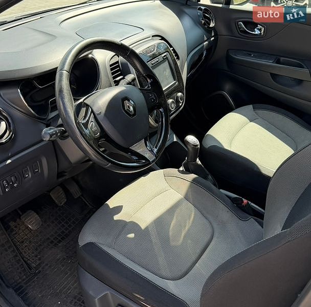 Внедорожник / Кроссовер Renault Captur 2014 в Львове