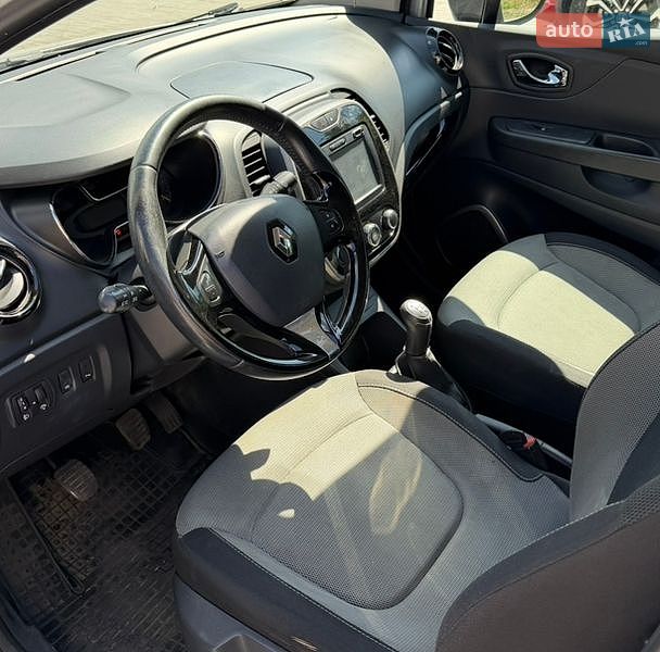 Внедорожник / Кроссовер Renault Captur 2014 в Львове