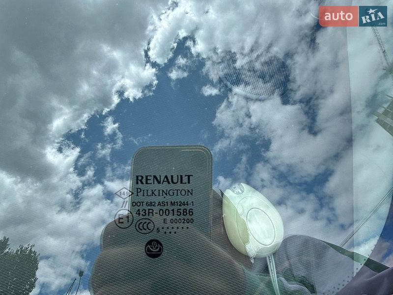 Позашляховик / Кросовер Renault Captur 2015 в Києві