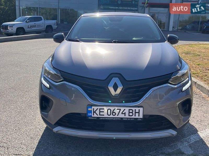 Внедорожник / Кроссовер Renault Captur 2021 в Днепре