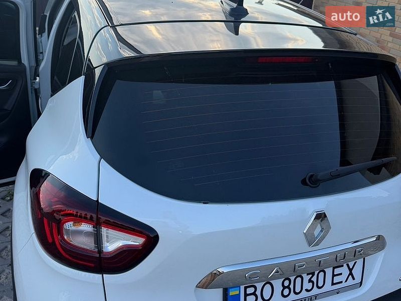 Внедорожник / Кроссовер Renault Captur 2019 в Тернополе
