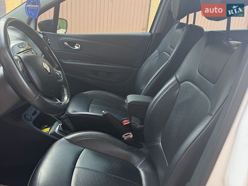 Внедорожник / Кроссовер Renault Captur 2019 в Тернополе