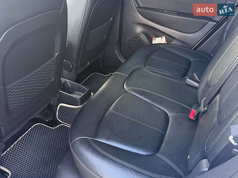 Внедорожник / Кроссовер Renault Captur 2019 в Тернополе