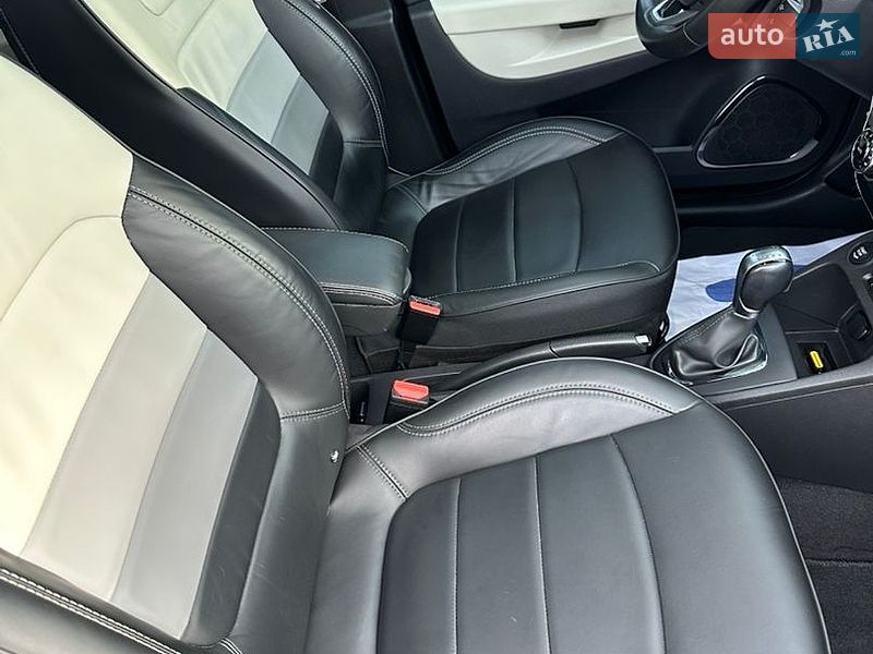 Внедорожник / Кроссовер Renault Captur 2018 в Киеве фото 11 Внедорожник / Кроссовер Renault Captur 2018 в Киеве