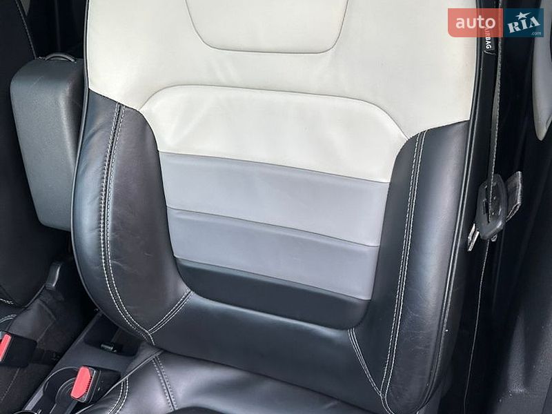 Внедорожник / Кроссовер Renault Captur 2018 в Киеве фото 13 Внедорожник / Кроссовер Renault Captur 2018 в Киеве