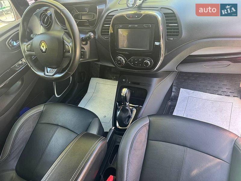 Внедорожник / Кроссовер Renault Captur 2016 в Киеве