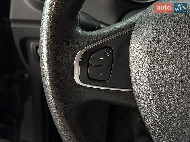 Позашляховик / Кросовер Renault Captur 2019 в Одесі фото 12 Позашляховик / Кросовер Renault Captur 2019 в Одесі