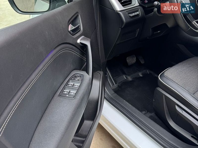 Позашляховик / Кросовер Renault Captur 2023 в Одесі