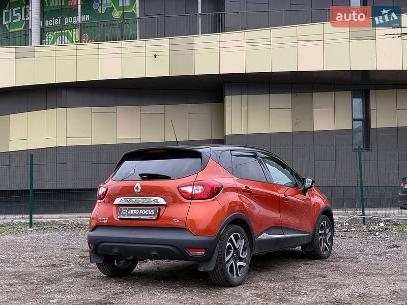 Внедорожник / Кроссовер Renault Captur 2015 в Киеве