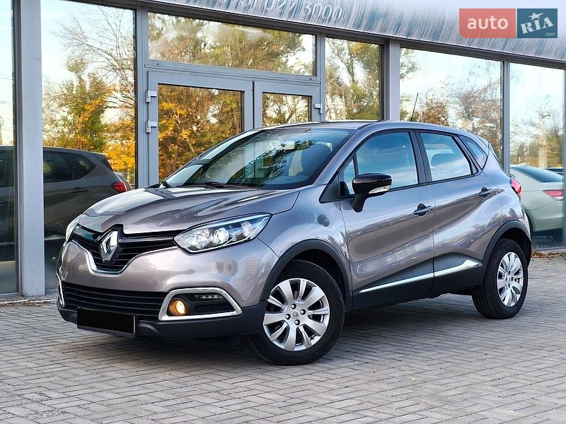 Внедорожник / Кроссовер Renault Captur 2016 в Днепре фото Внедорожник / Кроссовер Renault Captur 2016 в Днепре