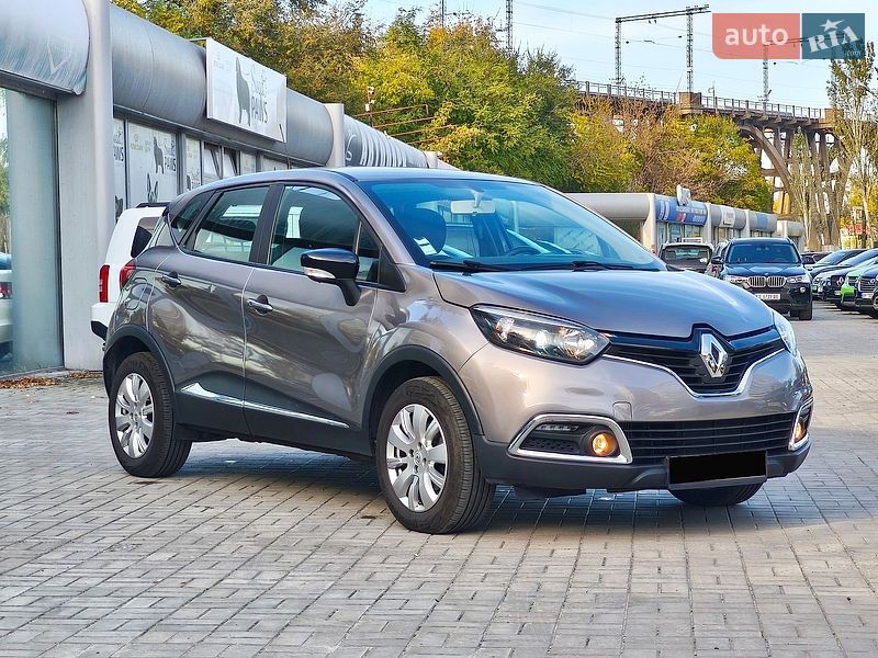 Внедорожник / Кроссовер Renault Captur 2016 в Днепре фото 8 Внедорожник / Кроссовер Renault Captur 2016 в Днепре
