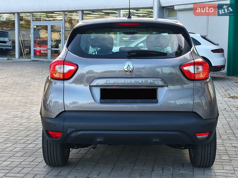 Внедорожник / Кроссовер Renault Captur 2016 в Днепре фото 6 Внедорожник / Кроссовер Renault Captur 2016 в Днепре