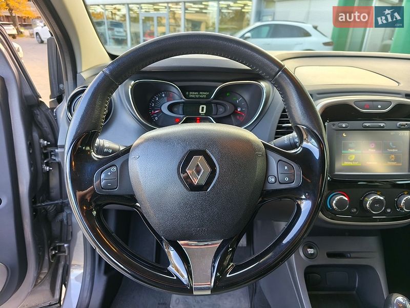 Внедорожник / Кроссовер Renault Captur 2016 в Днепре фото 16 Внедорожник / Кроссовер Renault Captur 2016 в Днепре