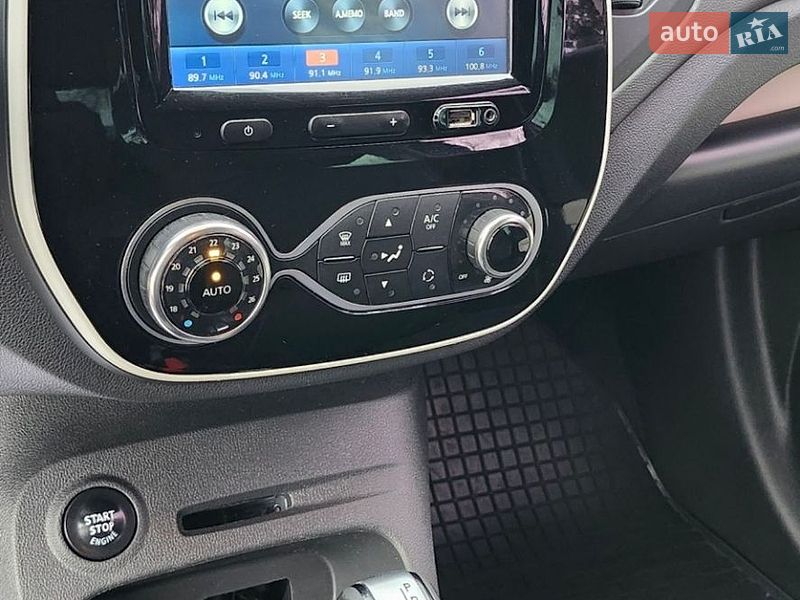 Внедорожник / Кроссовер Renault Captur 2017 в Львове фото 4 Внедорожник / Кроссовер Renault Captur 2017 в Львове