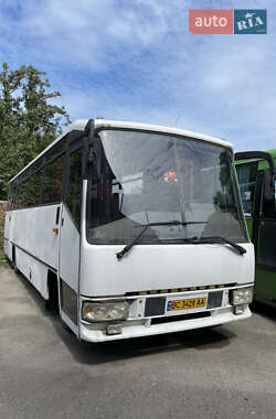 Туристический / Междугородний автобус Renault Carrier 2000 в 