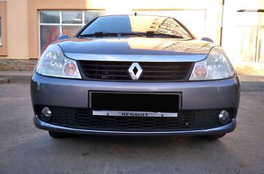 Седан Renault Clio Symbol 2010 в Хмельницком