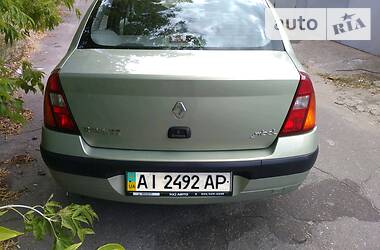 Седан Renault Clio Symbol 2003 в Киеве