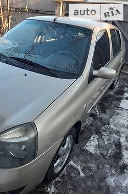 Седан Renault Clio Symbol 2008 в Киеве