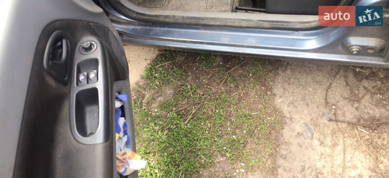 Седан Renault Clio Symbol 2007 в Киеве