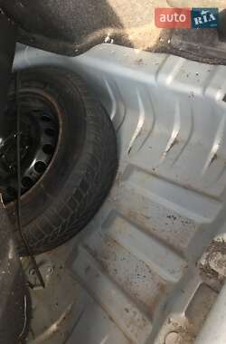 Седан Renault Clio Symbol 2003 в Львове