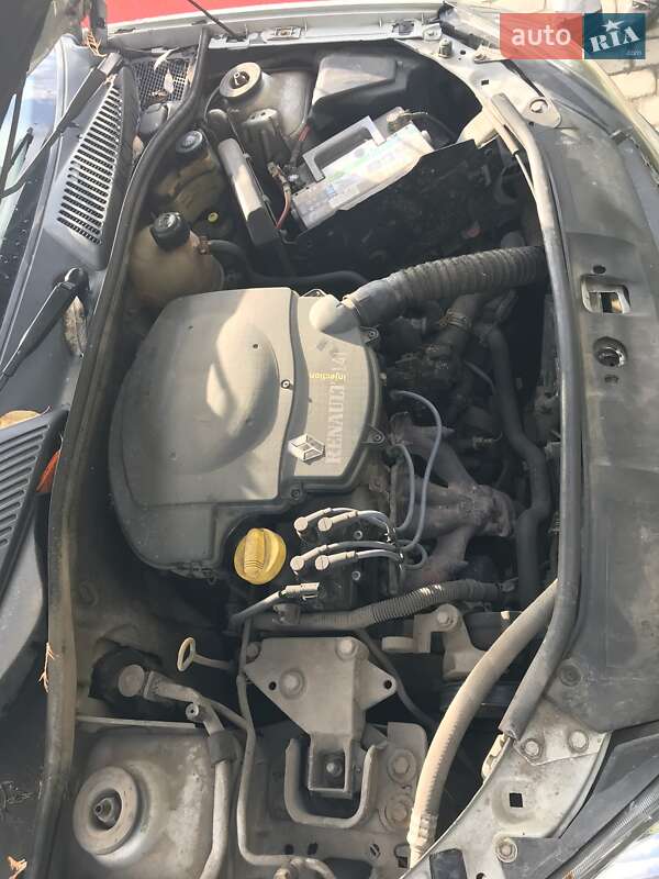 Седан Renault Clio Symbol 2003 в Львове фото 21 Седан Renault Clio Symbol 2003 в Львове