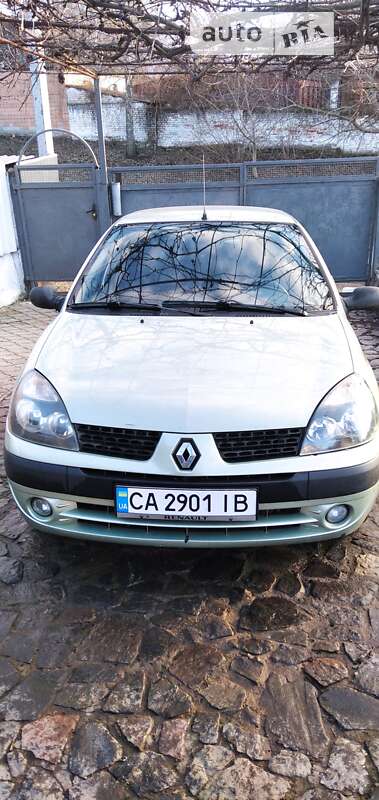 Renault Clio Symbol 2003