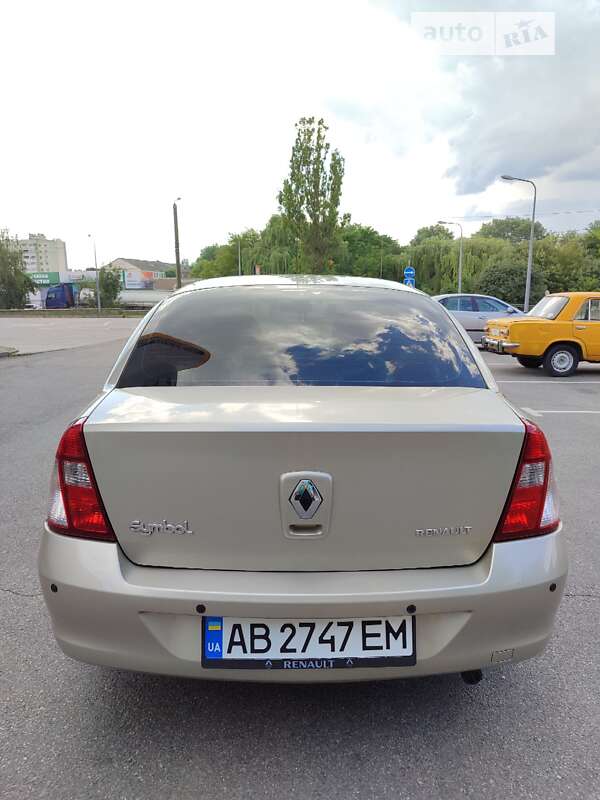 Седан Renault Clio Symbol 2008 в Виннице