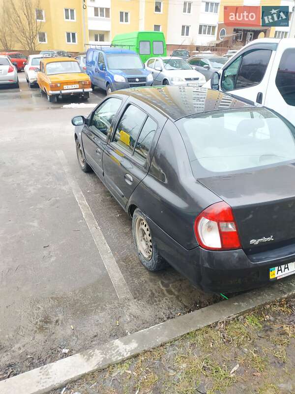 Седан Renault Clio Symbol 2008 в Киеве
