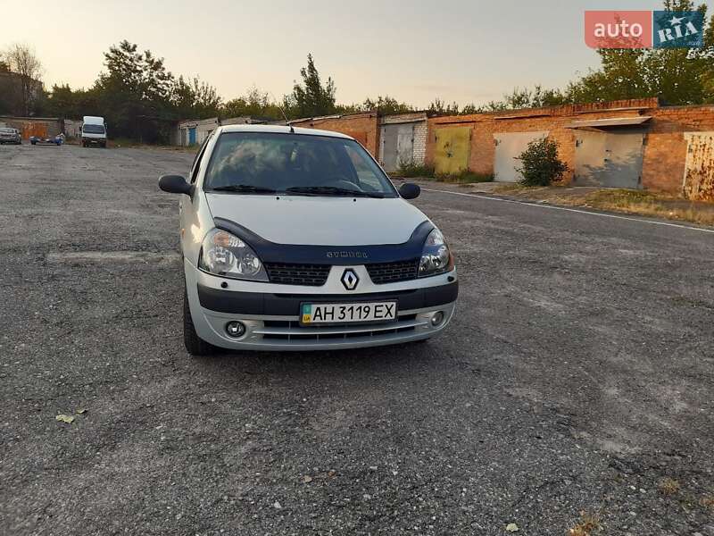 Седан Renault Clio Symbol 2003 в Киеве фото 5 Седан Renault Clio Symbol 2003 в Киеве