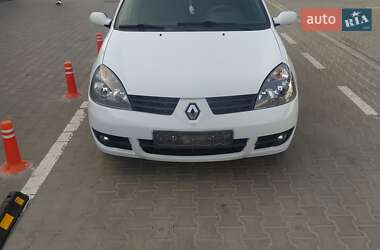 Седан Renault Clio Symbol 2008 в Сарате