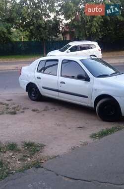 Седан Renault Clio Symbol 2004 в 