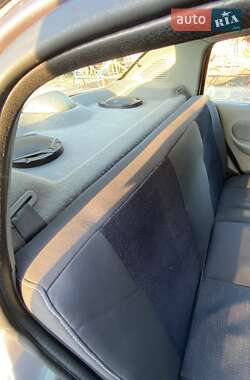 Седан Renault Clio Symbol 2004 в 