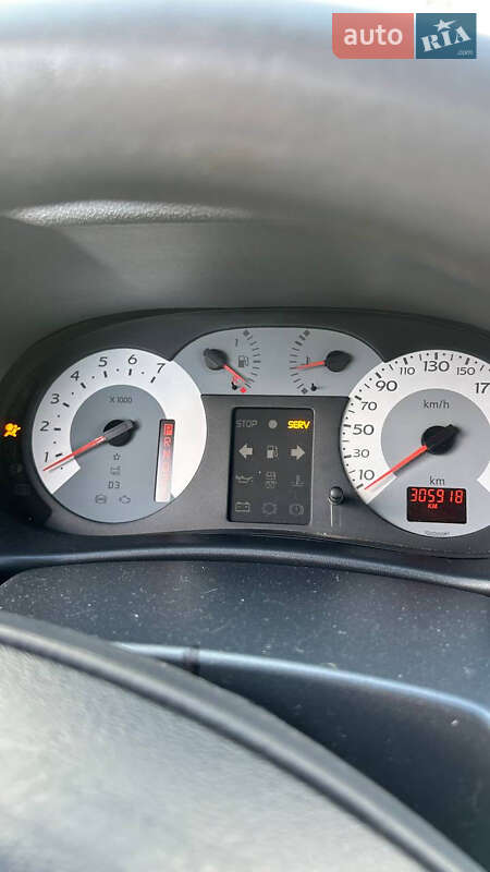 Седан Renault Clio Symbol 2006 в Дніпрі фото 14 Седан Renault Clio Symbol 2006 в Дніпрі