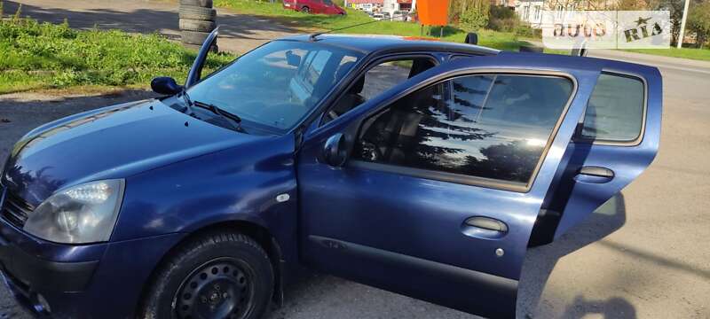 Седан Renault Clio Symbol 2006 в Черновцах